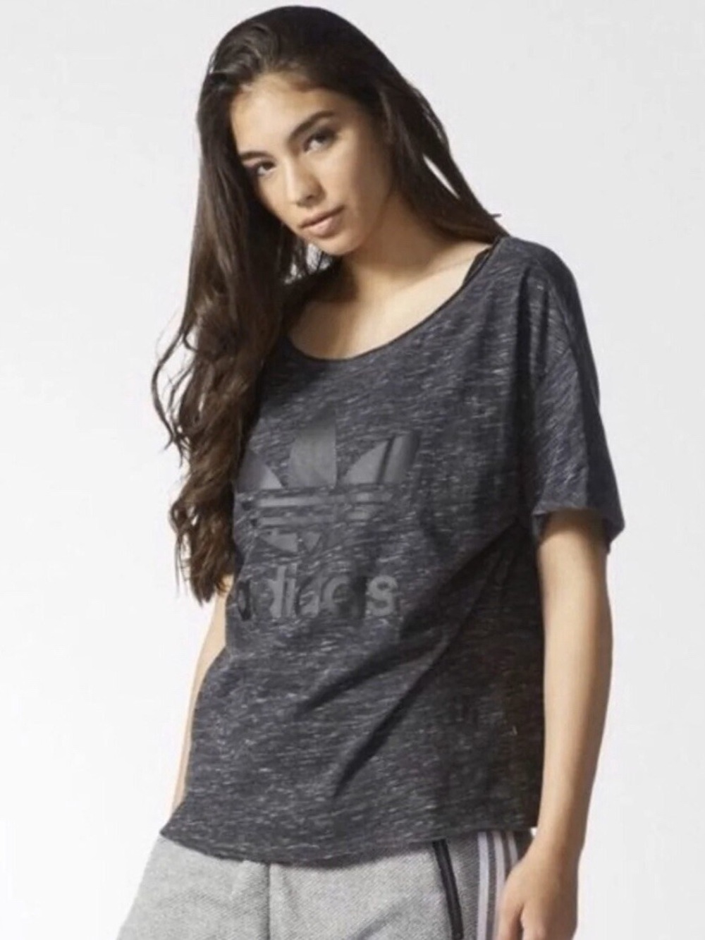 NWOT ADIDAS Heather Charcoal Trefoil Short Sleeve Tee, Baggy, Large Logo